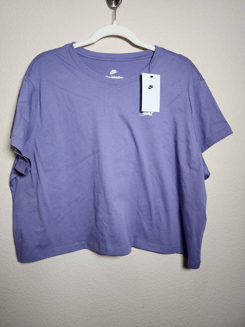 Nike Women's Crop Top Periwinkle Crewneck Short Sleeve Tee Athleisure Plus Size